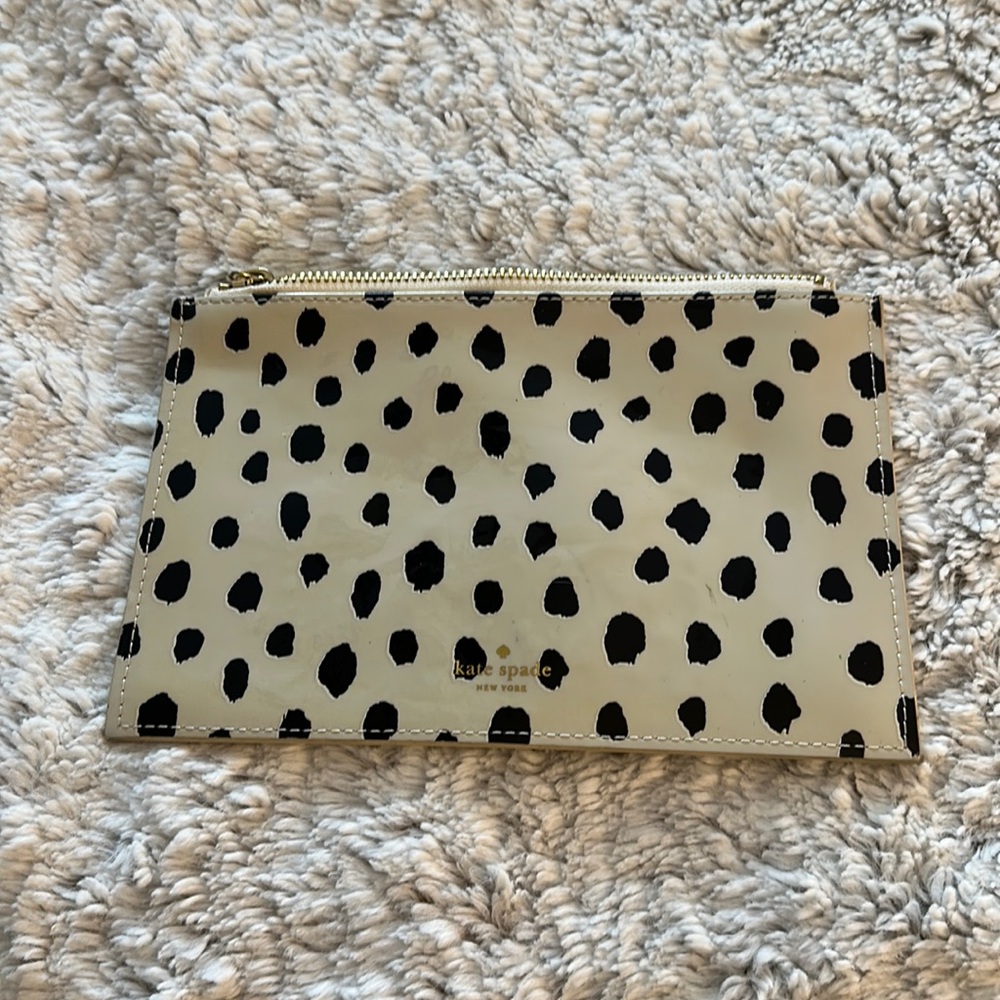 Kate Spade Pouch